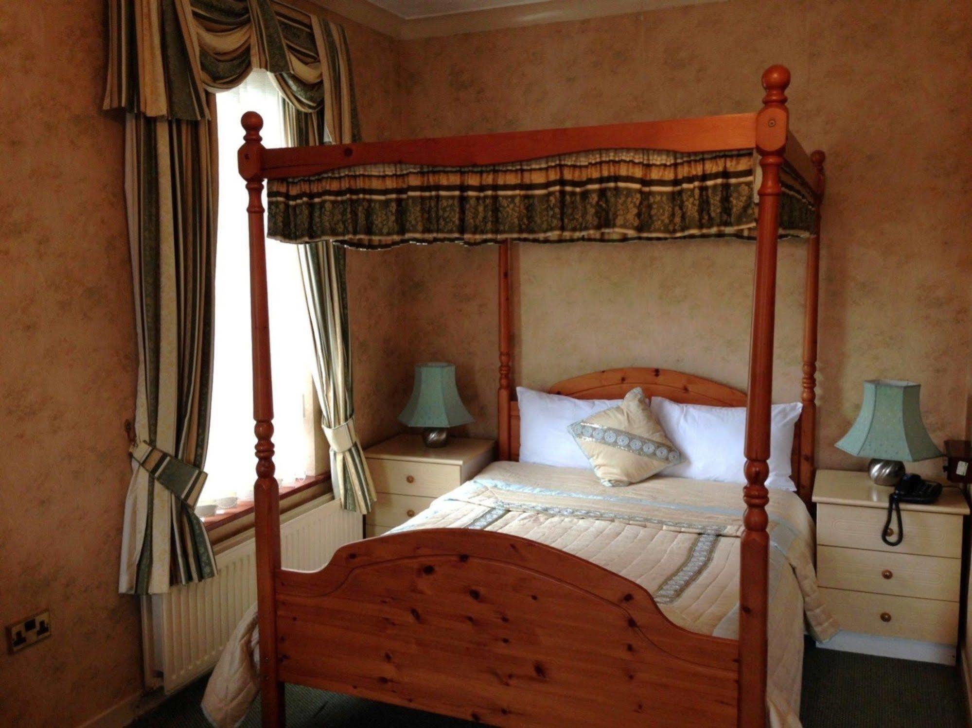 מרת'יר טידפיל Tregenna Hotel מראה חיצוני תמונה